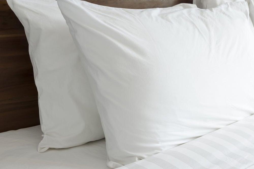 Red Lion Hotel كرومويل المظهر الخارجي الصورة