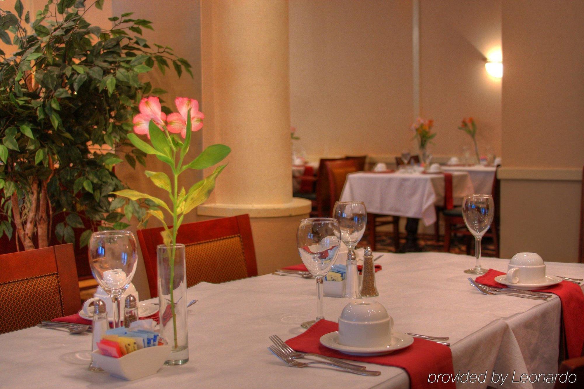 Red Lion Hotel كرومويل المطعم الصورة