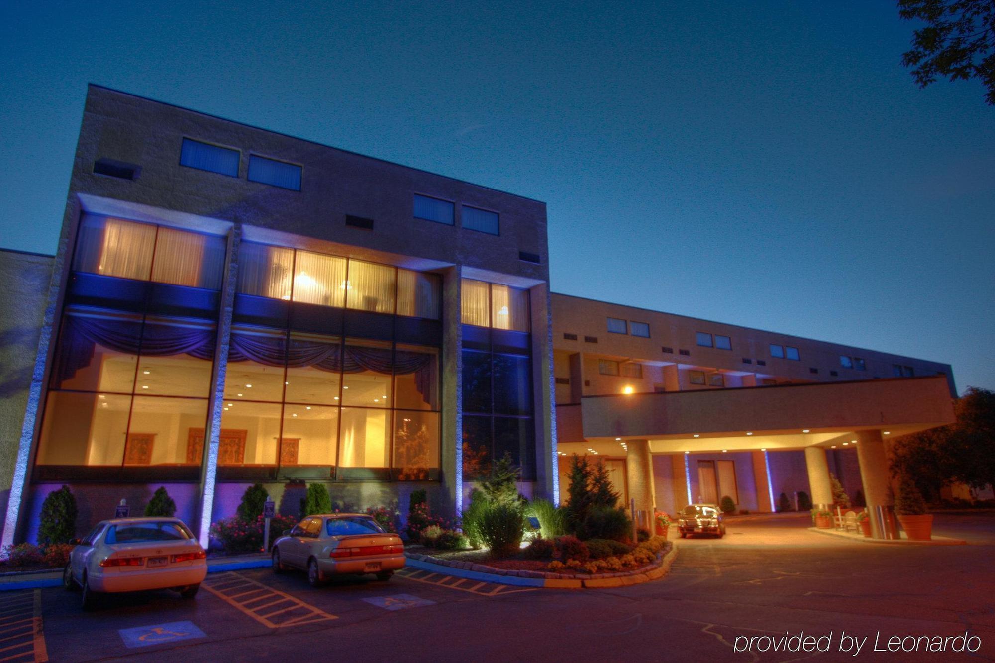 Red Lion Hotel كرومويل المظهر الخارجي الصورة
